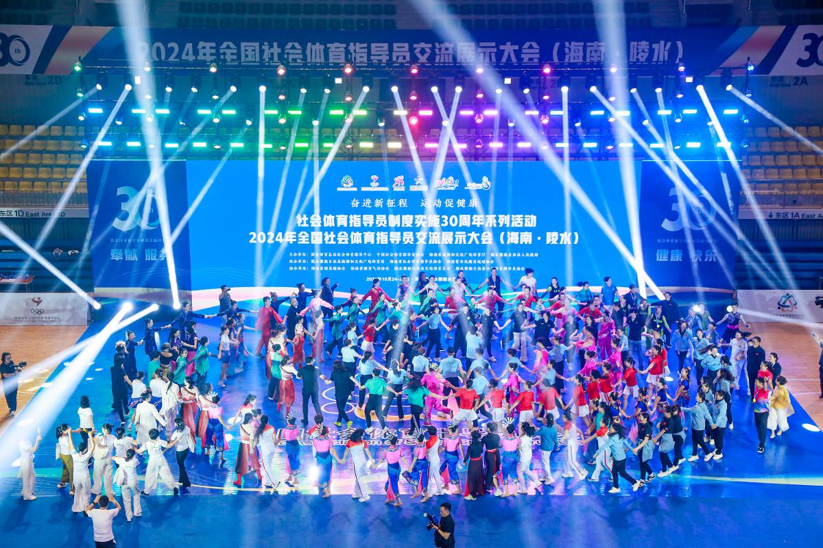 美记：雄鹿坚称不会交易字母哥，但联盟其他球队置之不理
